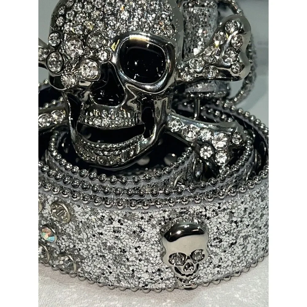 NEW! Shein Rhinestone Skull Buckle Belt Size 80 Silver Sparkle Color - Picture 2 of 6